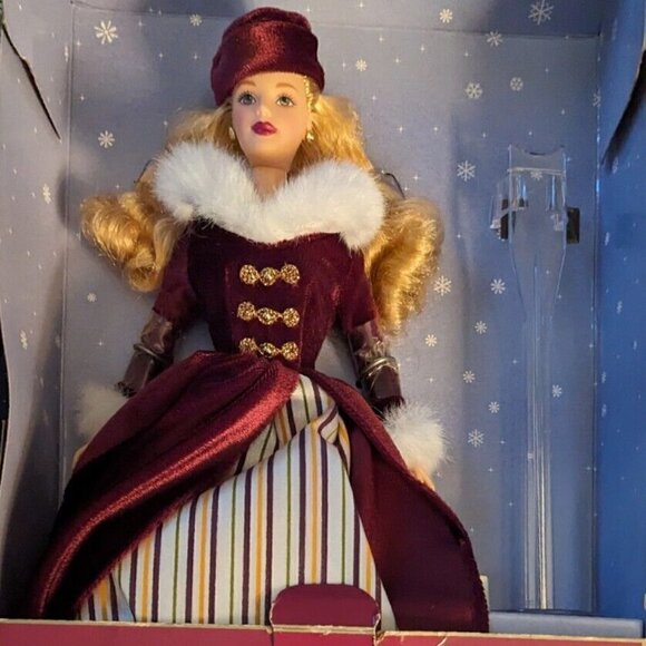 2000 Special Edition VICTORIAN ICE SKATER BARBIE Doll #27431 new in box - Picture 2 of 10